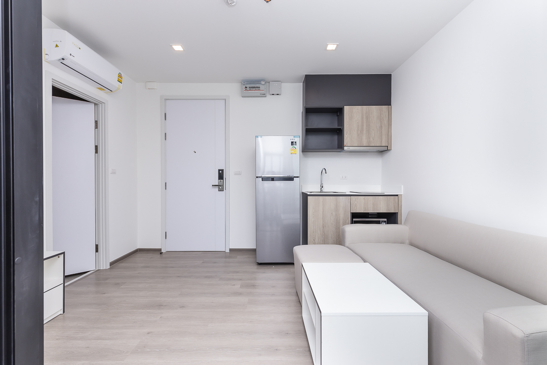 ให้เช่า The Base Phetkasem (เดอะเบส เพชรเกษม) ชั้น24 เครื่องใช้ไฟฟ้าครบ