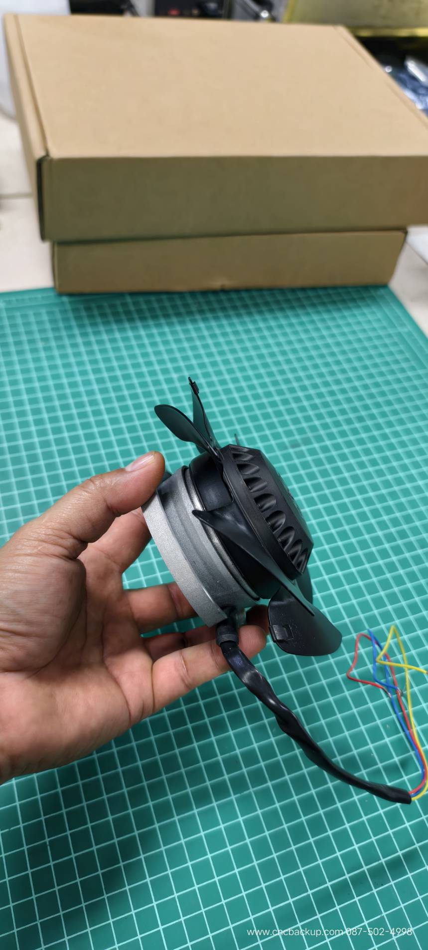 FANUC A90L-0001-0284/R SPINDLE FAN MOTOR