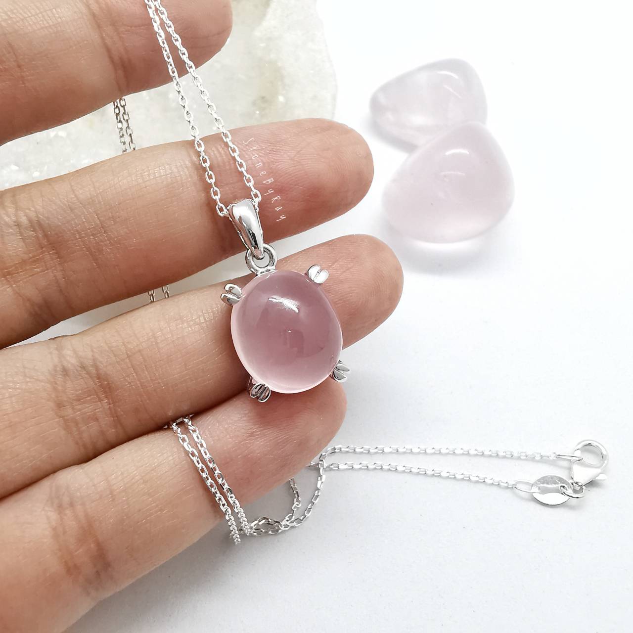 สร้อยคอเงินจี้หินโรสควอตซ์ Rose Quartz