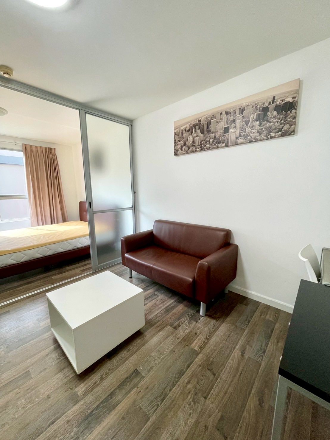 ให้เช่าคอนโด dBURA Pran Nok (ดีบุรา พรานนก) Low Rise โซนพื้นที่ MRT ไฟฉาย รพ.ศิริราช ห้องแบบ 1ห้องนอน 1ห้องน้ำ ขนาดห้อง 30 ตรม. ชั้น 11 ตึก B