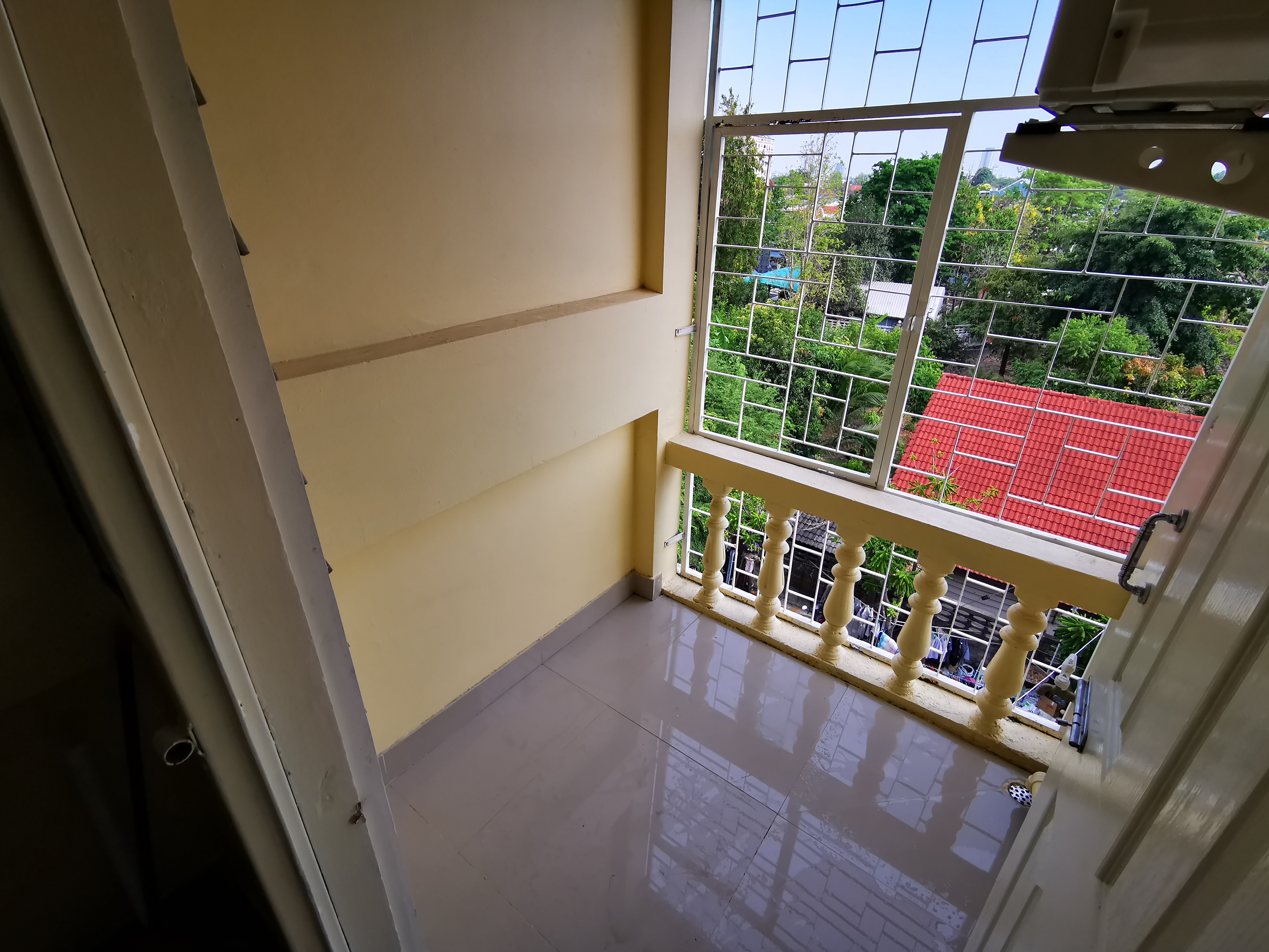 Nirun Condo 5Floor Corner 25 sqm.Bts Bangchak Sukhumvit 93 0909897810