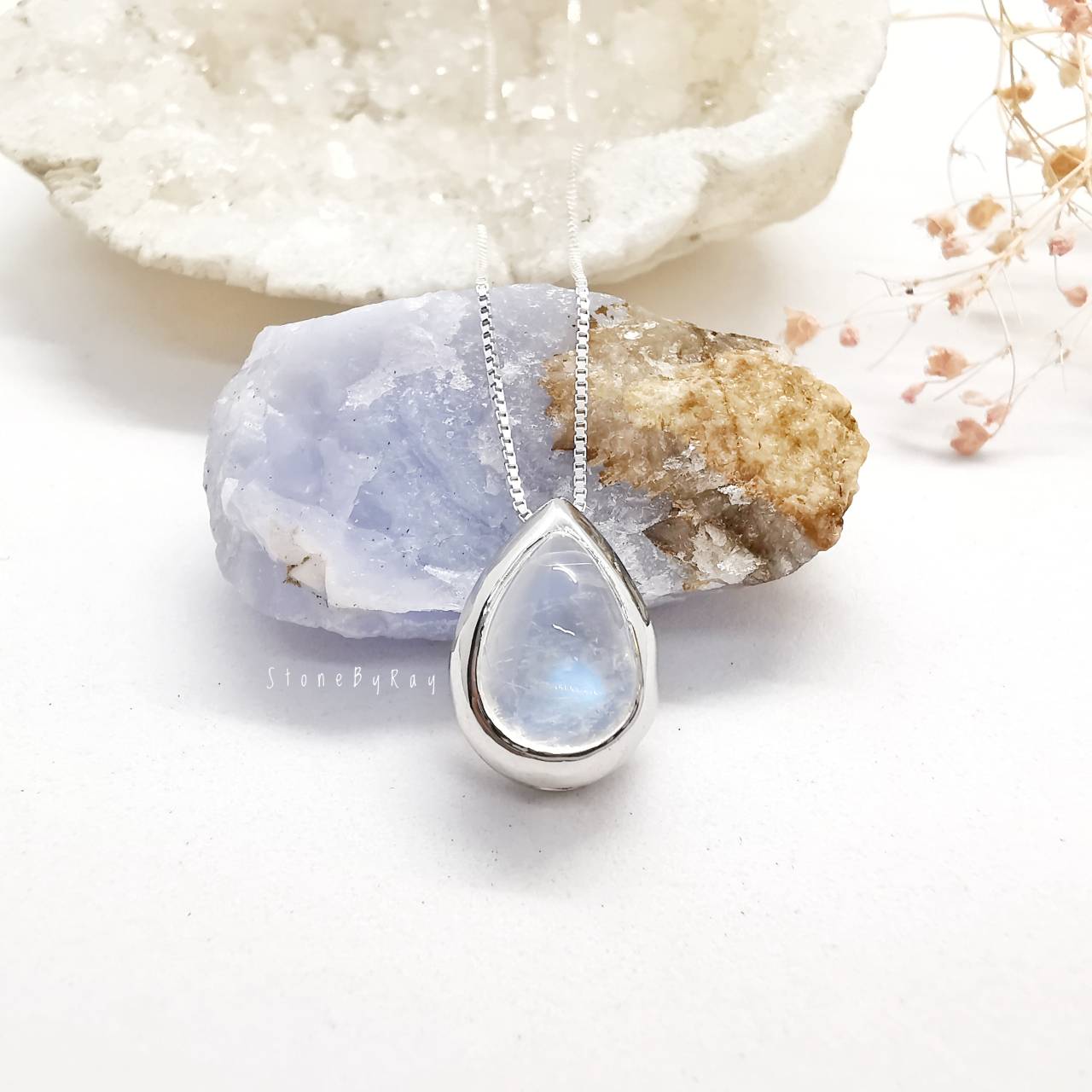 สร้อยคอเงินจี้หินมูนสโตน Moonstone