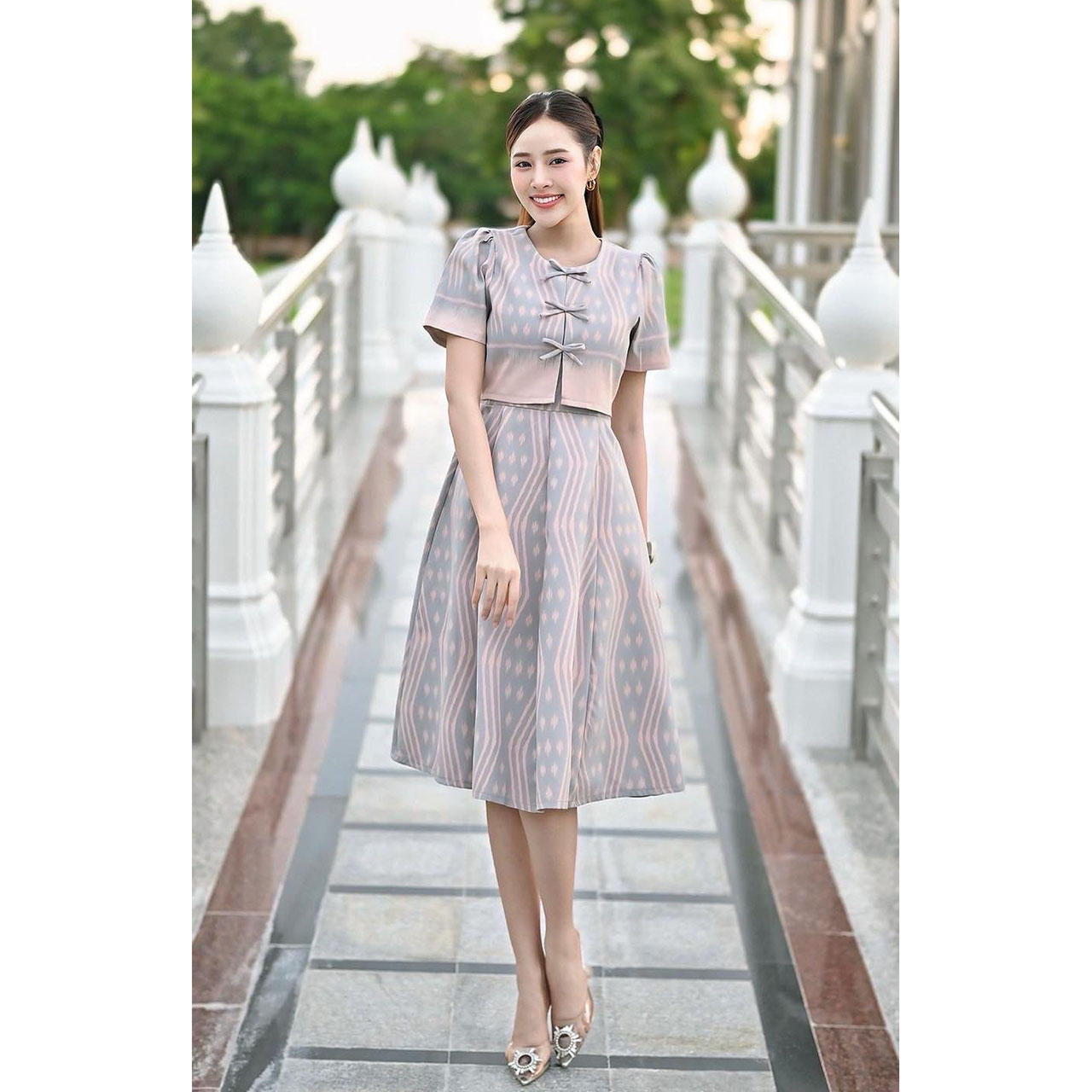 kudapy เดรสสั้นสีชมพูโอรส/สีฟ้าคราม เดรสผ้าไทย แขนสั้น ดีทิวโด่นเด่น ใส่ออกงานสวยดูดี