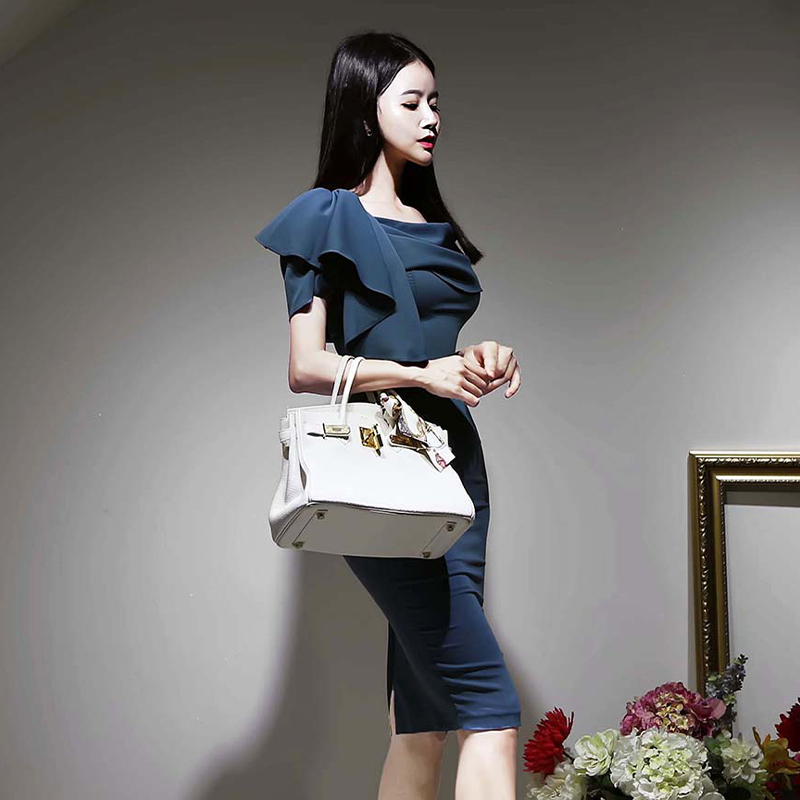 kudapy เดรสออกงานสีน้ำเงินเข้ม ผ้าโพลีเอสเตอร์ทิ้งตัว ทรงดินสอเอวสูง ซิปซ่อนหลัง สวยเหมือนแบบ