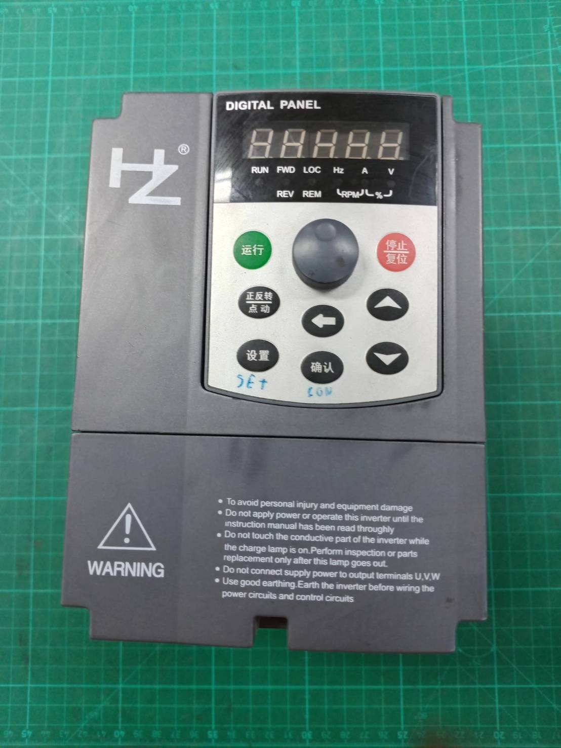 RF300B-1R5G-1