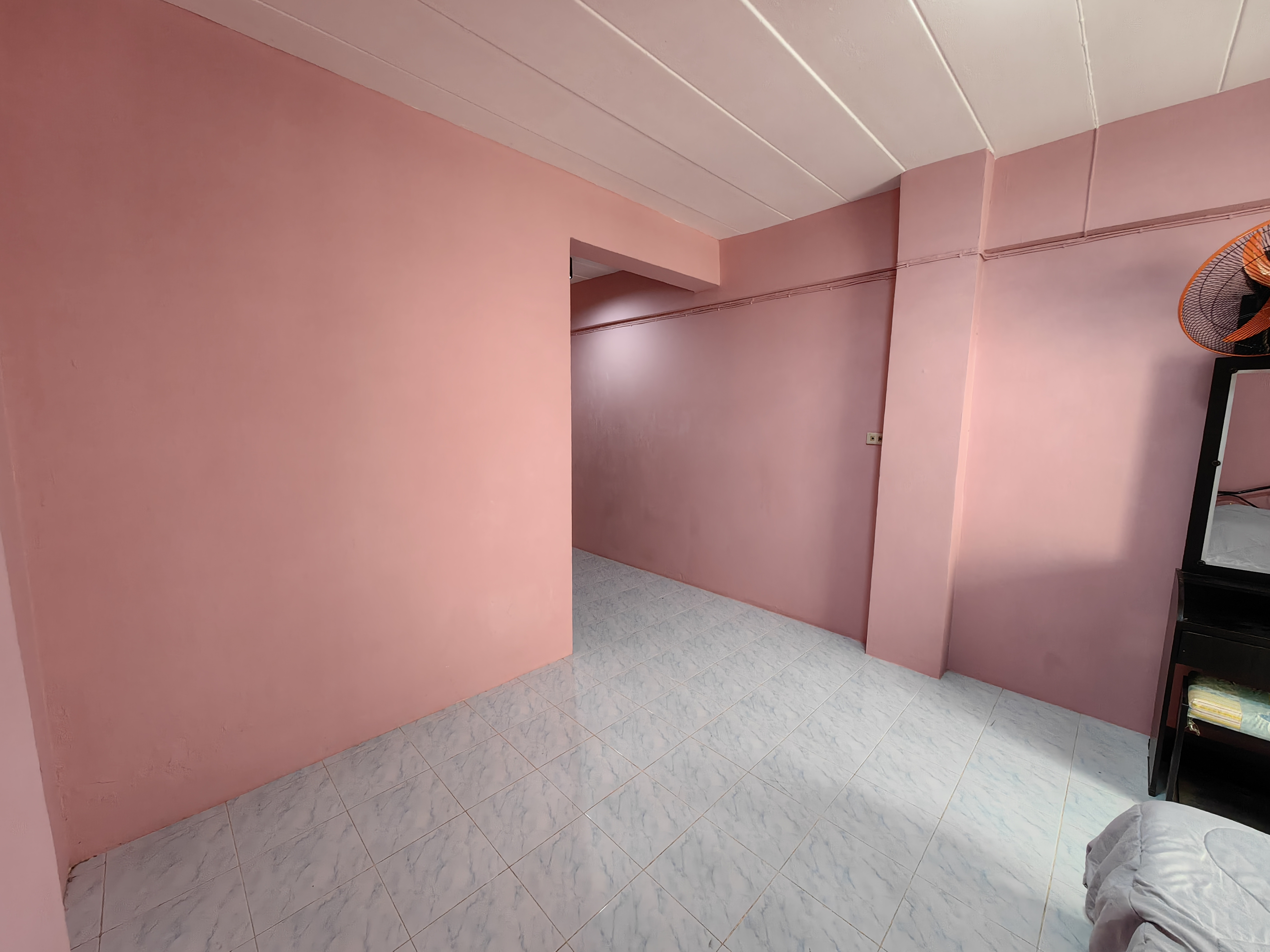 Nirun Residence 4Floor 25 sqm. Mega Bangna Ramkamheang2 Gemopolis 0909897810