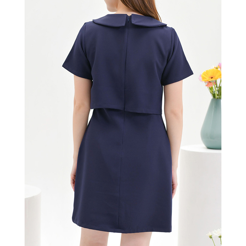 kudapy kudapy kudapy เดรสสั้นสีเทาเข้ม/สีเขียวทหาร/สีกรม คอปก คัทติ้งตัดต่อช่วงอก เพิ่มดีเทลปากกระเป๋าเก๋ๆ ดีไซน์น่ารัก กระดุมอกแกะได้จริง เพิ่มความชิคๆเก๋ๆ ใส่สวยปัง