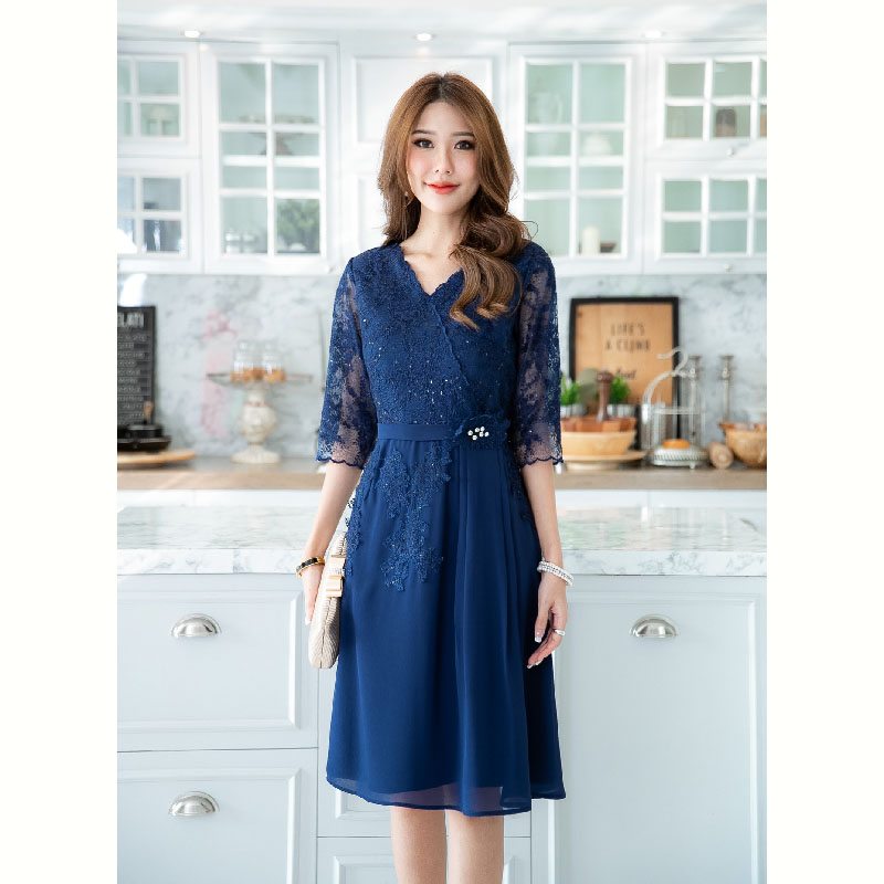 kudapy เดรสสั้นสีม่วง/สีดำ/สีแดง/สีกรม/สีชมพู ลูกไม้ปักเกรดพรีเมี่ยมสวยหรูตกแต่งเลื่อมทั้งตัว ช่วงกระโปรงเป็นผ้า chiffon พริ้วสวย