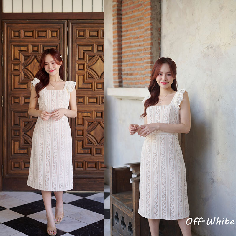 kudapy เดรสสั้นสีออฟไวท์/สีเบจ/สีชมพูนู้ดลูกไม้ ผ้าลูกไม้ทั้งชุด ช่วงเสื้อเป็นคอเหลี่ยม สายของเสื้อทำเป็นระบายต่อแขนออกมาดูมุ้งมิ้ง