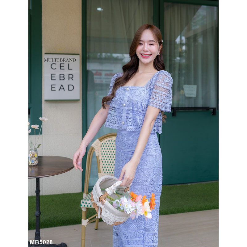 kudapy เซตเสื้อสีครีม/สีม่วง เสื้อครอปลูกไม้แต่งแขนตุ๊กตากิมมิคกางเกงขายาว