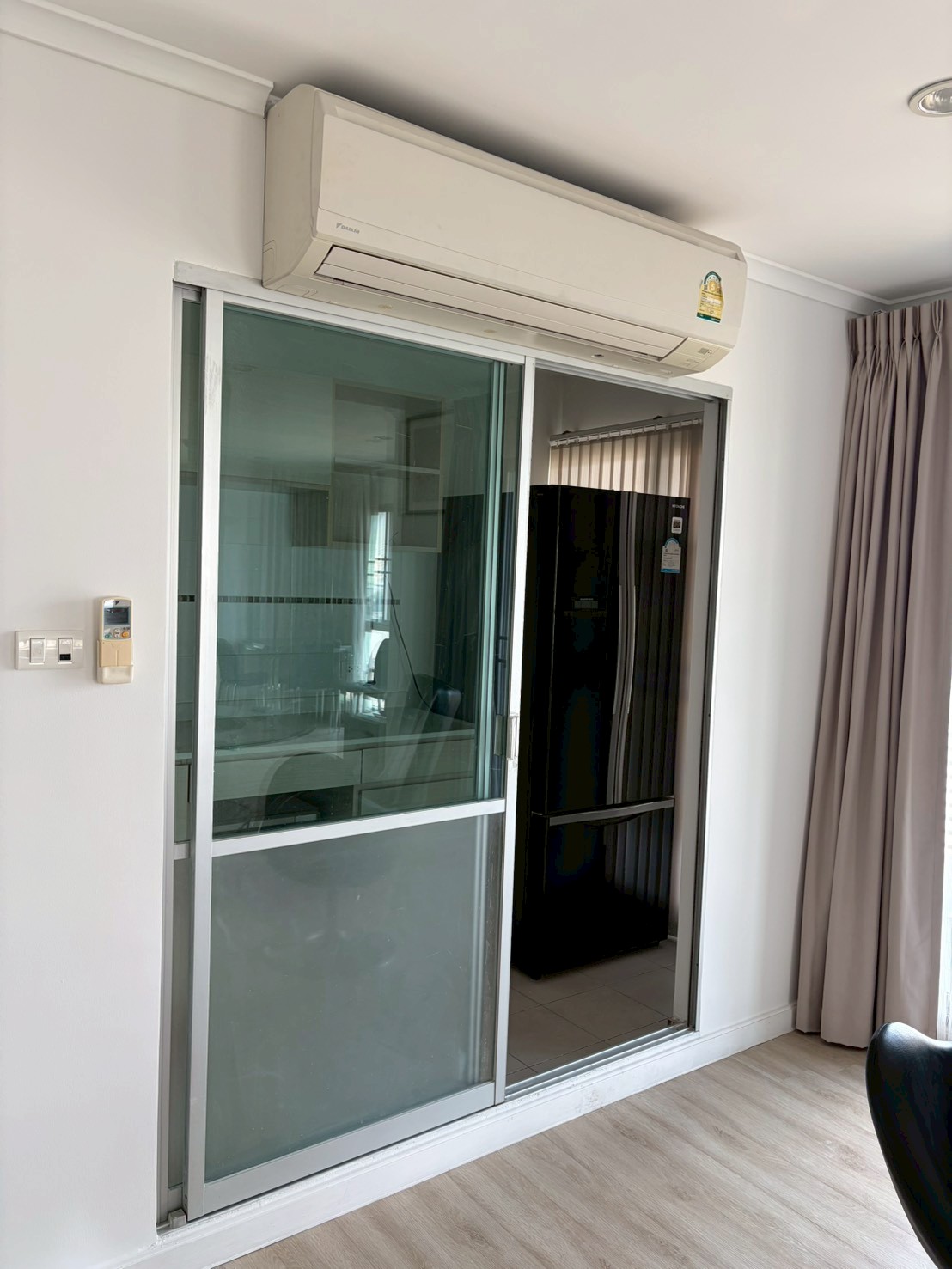 ให้เช่าคอนโด Lumpini Park Riverside Rama 3 (ลุมพินี พาร์ค ริเวอร์ไซด์ พระราม 3) 3ห้องนอน / 2ห้องน้ำ ขนาด 104 ตรม. ชั้น 22 ตึก A ค่าเช่า 36,000 ต่อเดือน วิวแม่น้ำ