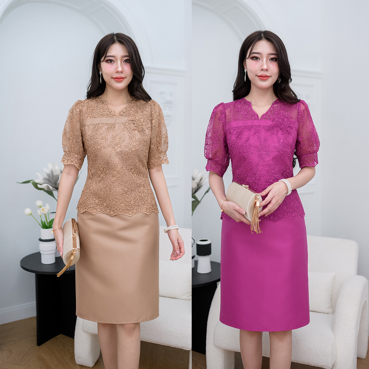 kudapy เดรสสั้นสีน้ำตาลทอง/สีชมพูบานเย็น ผ้าไหมลูกไม้ใยบวบ แขนทรงตุ๊กตา ช่วงคอแต่งเคิพด้วยเชิงผ้าลูกไม้ ช่วงอกตกแต่งด้วยผ้าไหมคาดตกแต่ง