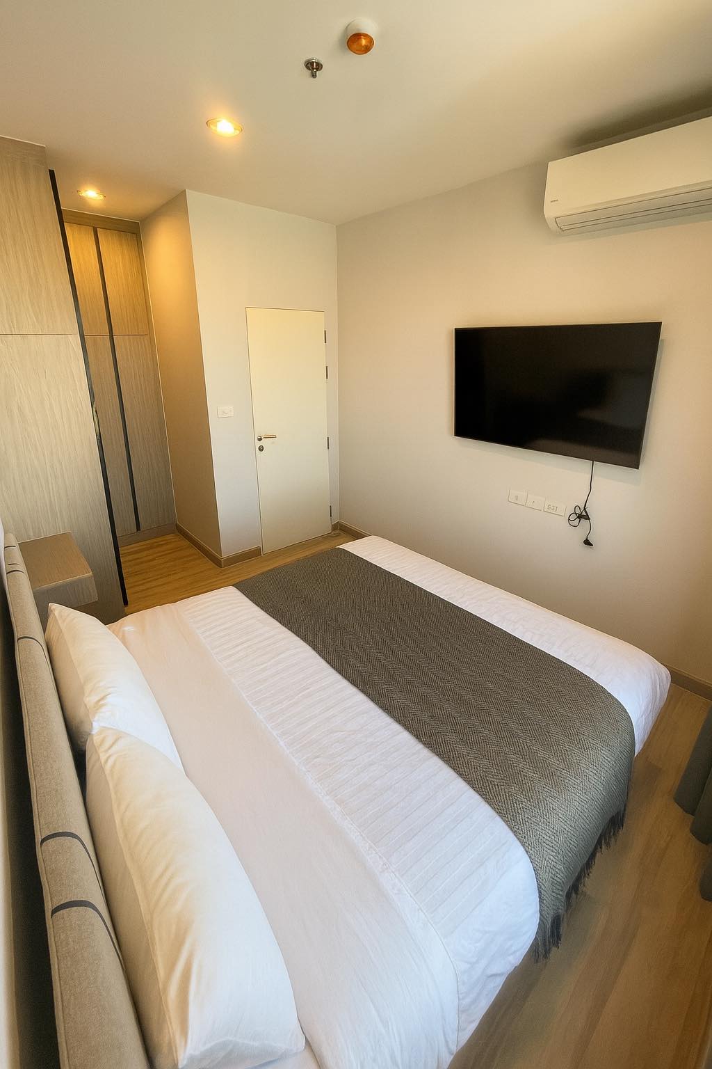 ให้เช่าคอนโด Niche Mono Sukhumvit - Bearing (นิช โมโน สุขุมวิท - แบริ่ง) โซนพื้นที่ BTS แบริ่ง ห้องแบบ 2ห้องนอน / 1ห้องน้ำ ขนาดห้อง 50 ตรม. ชั้น 14