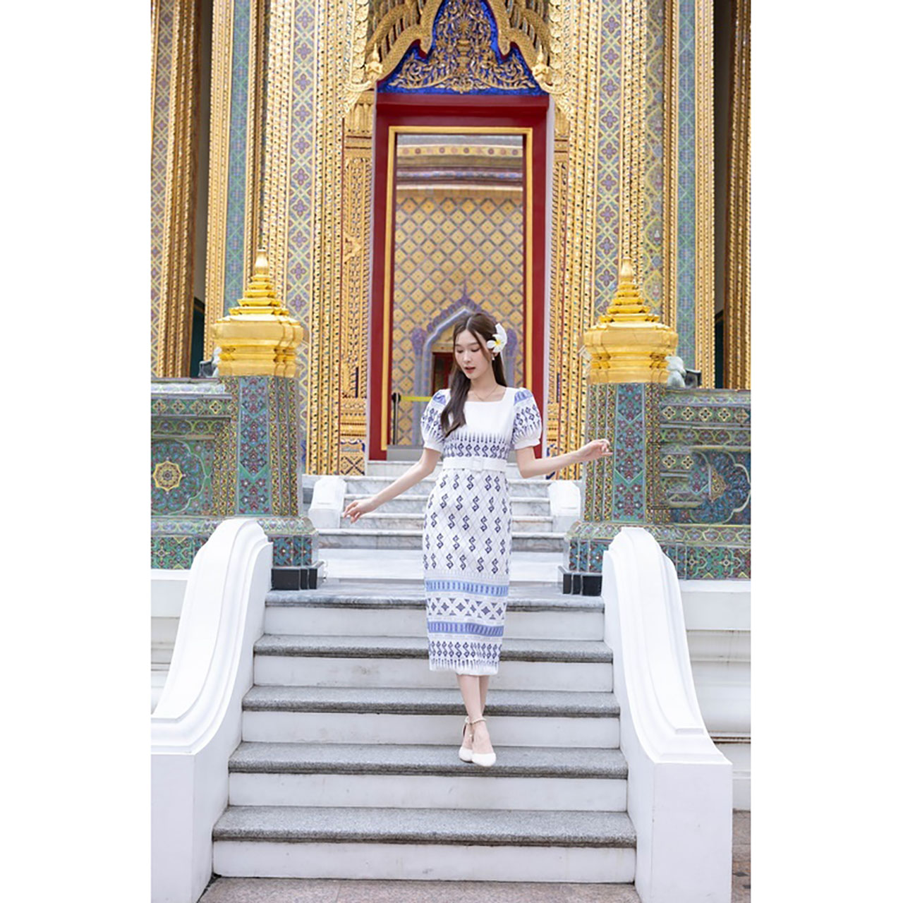 kudapy เดรสยาวแต่งคาดเอวแขนตุ๊กตา ผ้าลายไทย ใส่ไปงานวัด งนบุญ