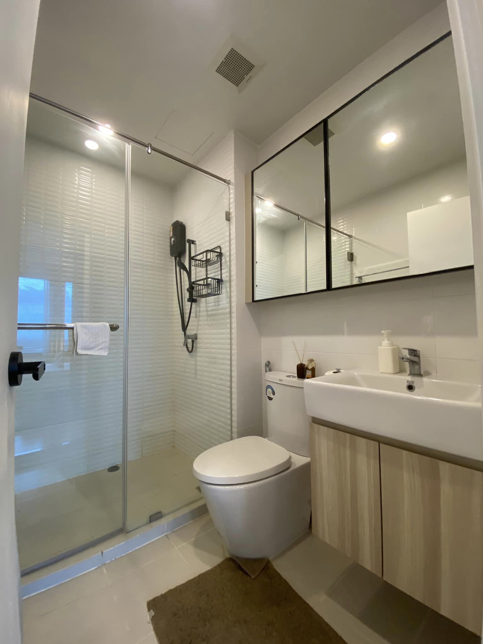 ปล่อยเช่าคอนโด Chewathai Kaset - Nawamin (ชีวาทัย เกษตร - นวมินทร์) - 1ห้องนอน 1ห้องน้ำ 1ห้องนั่งเล่น 1ห้องครัว - ใกล้ BTS เกษตร / ม.เกษตร - ขนาดห้อง 29 ตรม. ชั้น 15