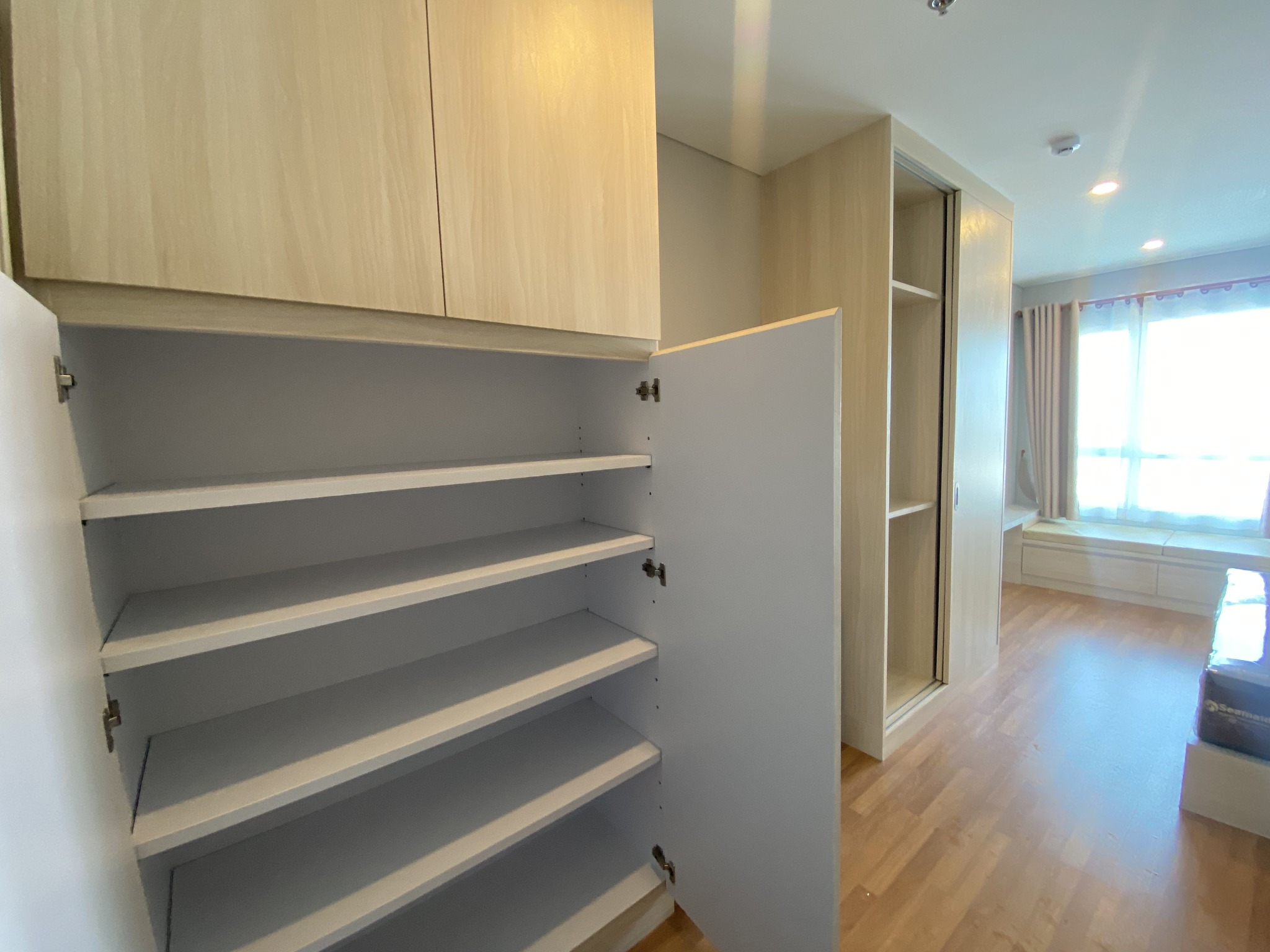 ปล่อยเช่าคอนโด Lumpini Place Taopoon Interchange (ลุมพีนี เพลส เตาปูน อินเตอร์เชนจ์) - ห้องใหม่มีเครื่องซักผ้าเฟอร์เครื่องใช้ไฟฟ้าครบครั้น - การเดินทาง: ใกล้ MRT เตาปูน เพียง 100 ม.