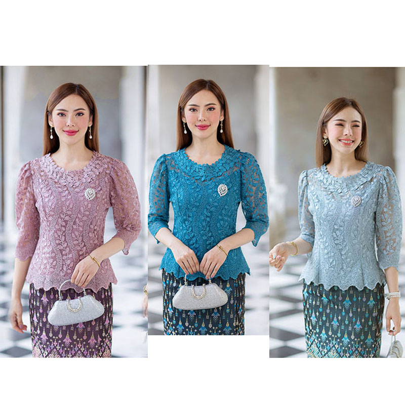 kudapy kudapy (เฉพาะเสื้อ) เสื้อลูกไม้สีม่วง/สีเขียว/สีฟ้า ผ้าลูกไม้ใยบวบเนื้อดี คอกลมสูง มีซับใน ซิปหลัง
