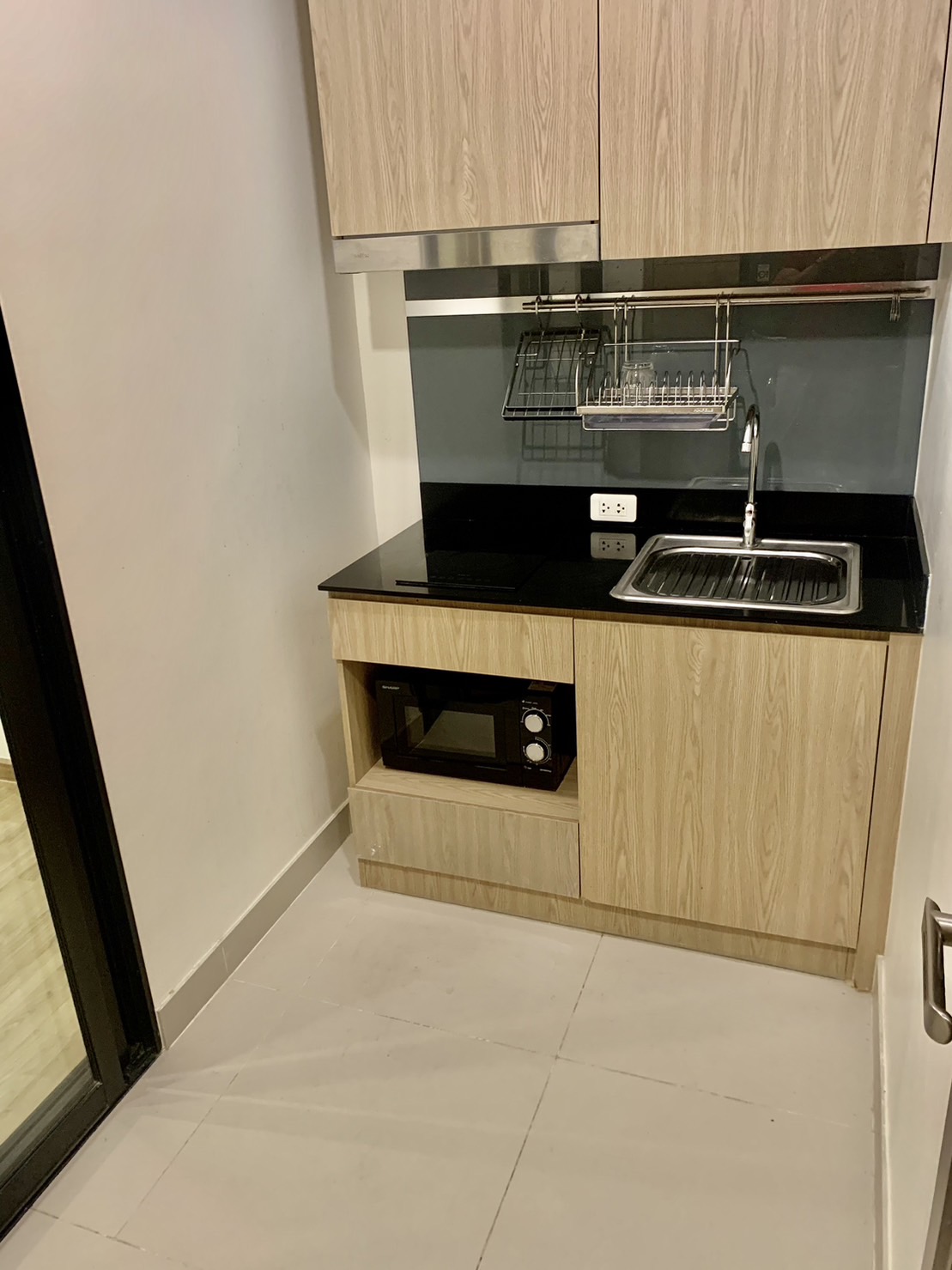 ปล่อยเช่าคอนโด นิช โมโน เจริญนคร (Niche Mono Charoen Nakorn) - ห้องมุมวิวแม่น้ำ 1ห้องนอน 1ห้องนั่งเล่น 1ห้องน้ำ - ขนาดห้อง 35 ตรม. ชั้น 20