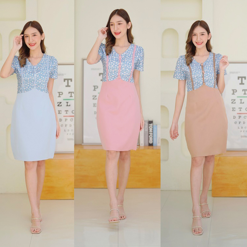 kudapy เดรสสั้นคอวีสีน้ำตาล/สีชมพู/สีฟ้า ใส่ทำงานลายดอกมีกระดุมกลางอก