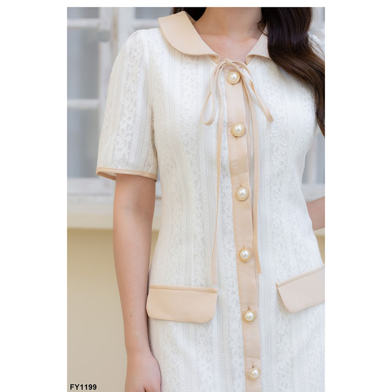 kudapy เดรสยาวสีครีม/สีดำ สไตล์มินิมอล ติดกระดุม ทรงกระสอบ เป็นงานแต่งกระเป๋า พร้อมโบว์ผูกเพิ่มกิมมิคให้ดูน่ารักยิ่งขึ้น