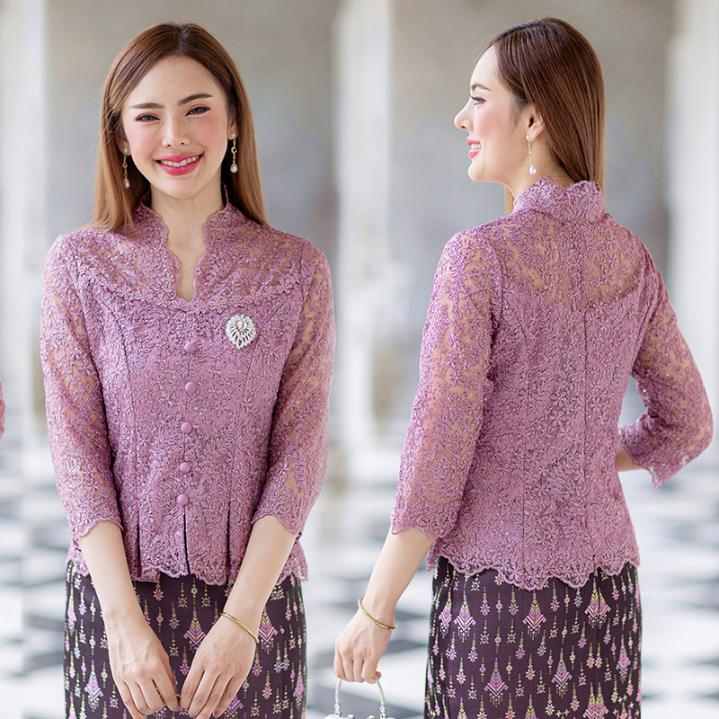 kudapy kudapy (เฉพาะเสื้อ) เสื้อลูกไม้สีขาว/สีม่วง ตัวเสื้อใช้ผ้าลูกไม้ใยบวบเนื้อดีลายลูกไม้แน่นทั้งตัว ตัวเสื้อมาพร้อมซับในเนื้อดีในตัว