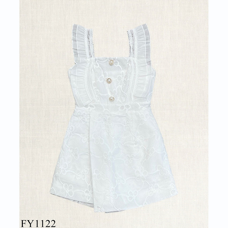 kudapy จั้มสูทขาสั้นสีขาว/สีชมพู สายเดี่ยวระบายลูกไม้สวยน่ารักดูดี