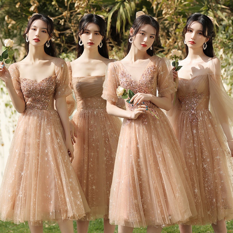 kudapy (พรีออเดอร์ 15-30 วัน) ชุดราตรีไปงาน ชุดราตรีสั้นสีน้ำตาลทอง / สีเทา เดรสสั้นใส่ออกงาน ปักกริสเตอร์ตามแบบ ทรงสวยเข้ารูปช่วงเอว งานมีซับใน เชือกผูกหลัง ปรับหน้าอกได้ ซับในซานตินแต่งด้านนอกด้วยผ้าซีทรู