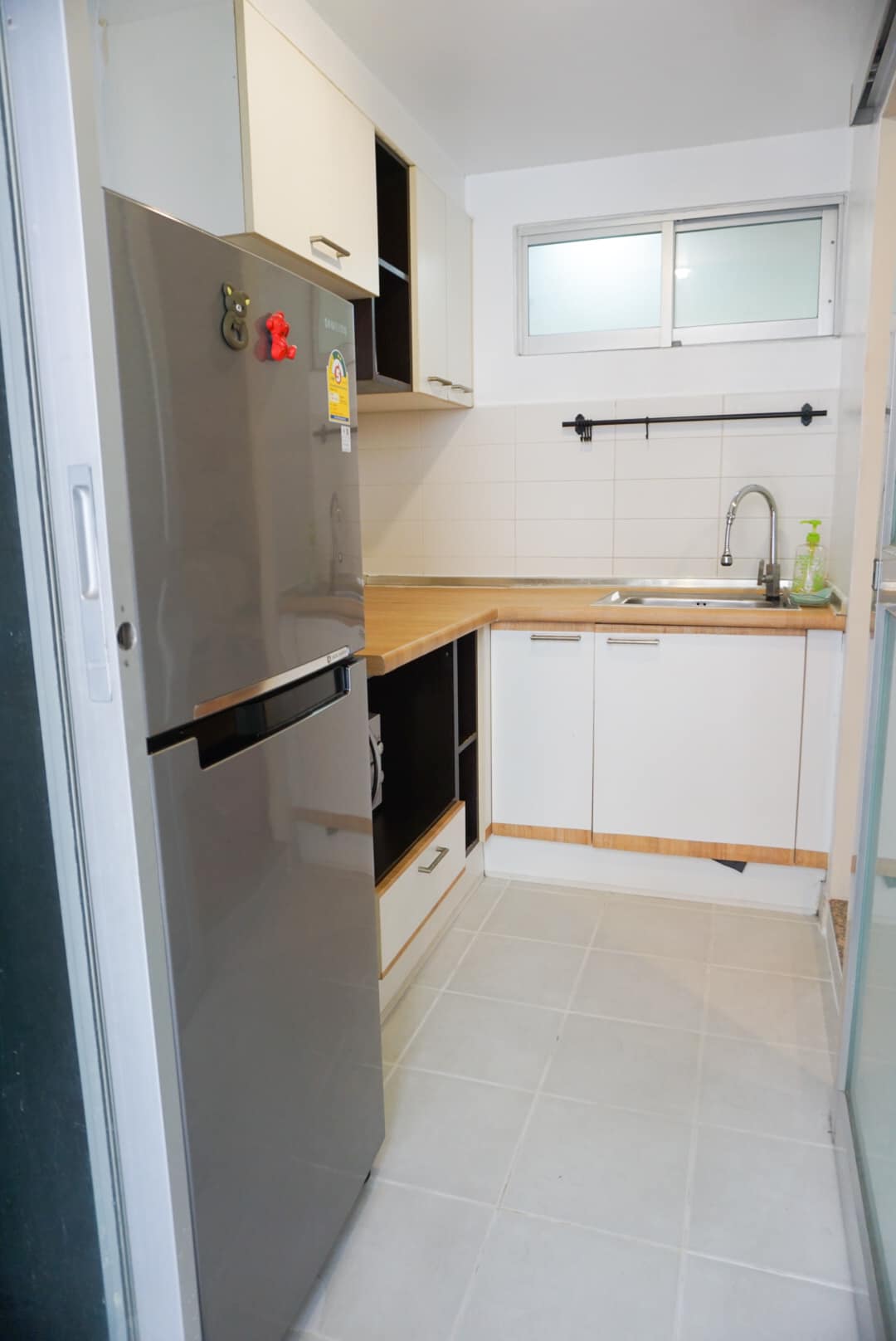 ปล่อยเช่าคอนโด Lumpini Ville Cultural Center (ลุมพินี วิลล์ ศูนย์วัฒนธรรม) - โซนพื้นที่ MRT ศูนย์วัฒนธรรม ห้วยขวาง - 1ห้องนอน 1ห้องน้ำ 1ห้องนั่งเล่น - ขนาดห้อง 45 ตรม. ชั้น 5 ตึก B1