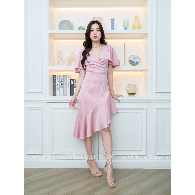 kudapy เดรสสั้นสีแดง/สีน้ำเงินกรมท่า/สีสีชมพู ออกงาน คอวีแขนระบาย ชายกระโปรงระบายสวยเก๋ แนวเรียบร้อยสวยหรูดูแพง เหมาะสำหรับใส่เป็นชุดราตรี