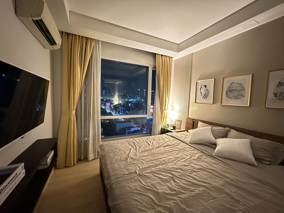 ชื่อโครงการ Thru thonglor (ทรู ทองหล่อ) ให้เช่า 1นอน 1น้ำ ขนาด 36 ตรม ชั้น 18 ราคา 19,000