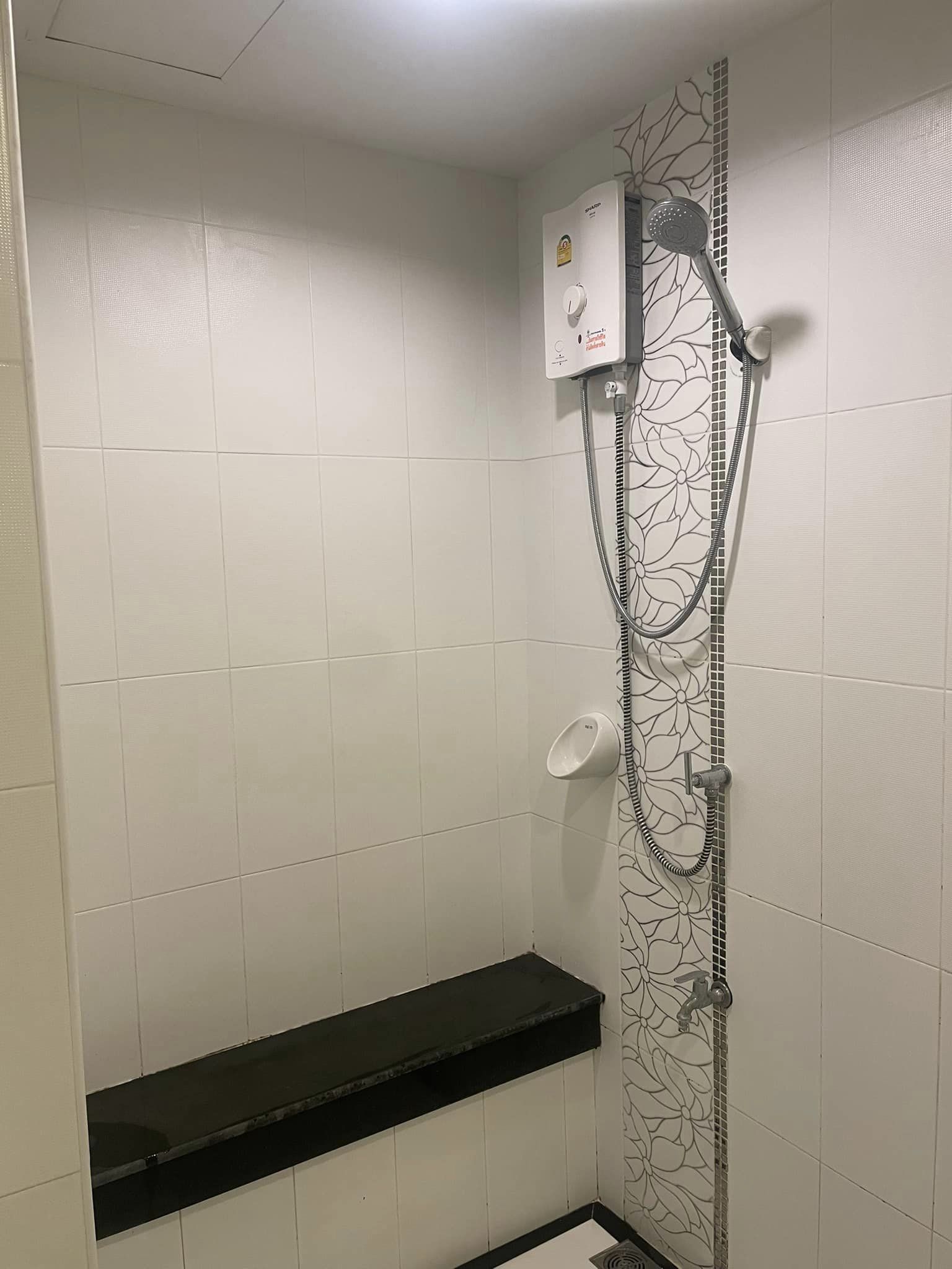 ปล่อยเช่าคอนโด Aliss Tiwanon (เอลิส ติวานนท์) - ใกล้กระทรวงสาธารณสุข เฟอร์เครื่องใช้ไฟฟ้าครบครั้น - การเดินทาง: MRT กระทรวงสาธารณะสุข