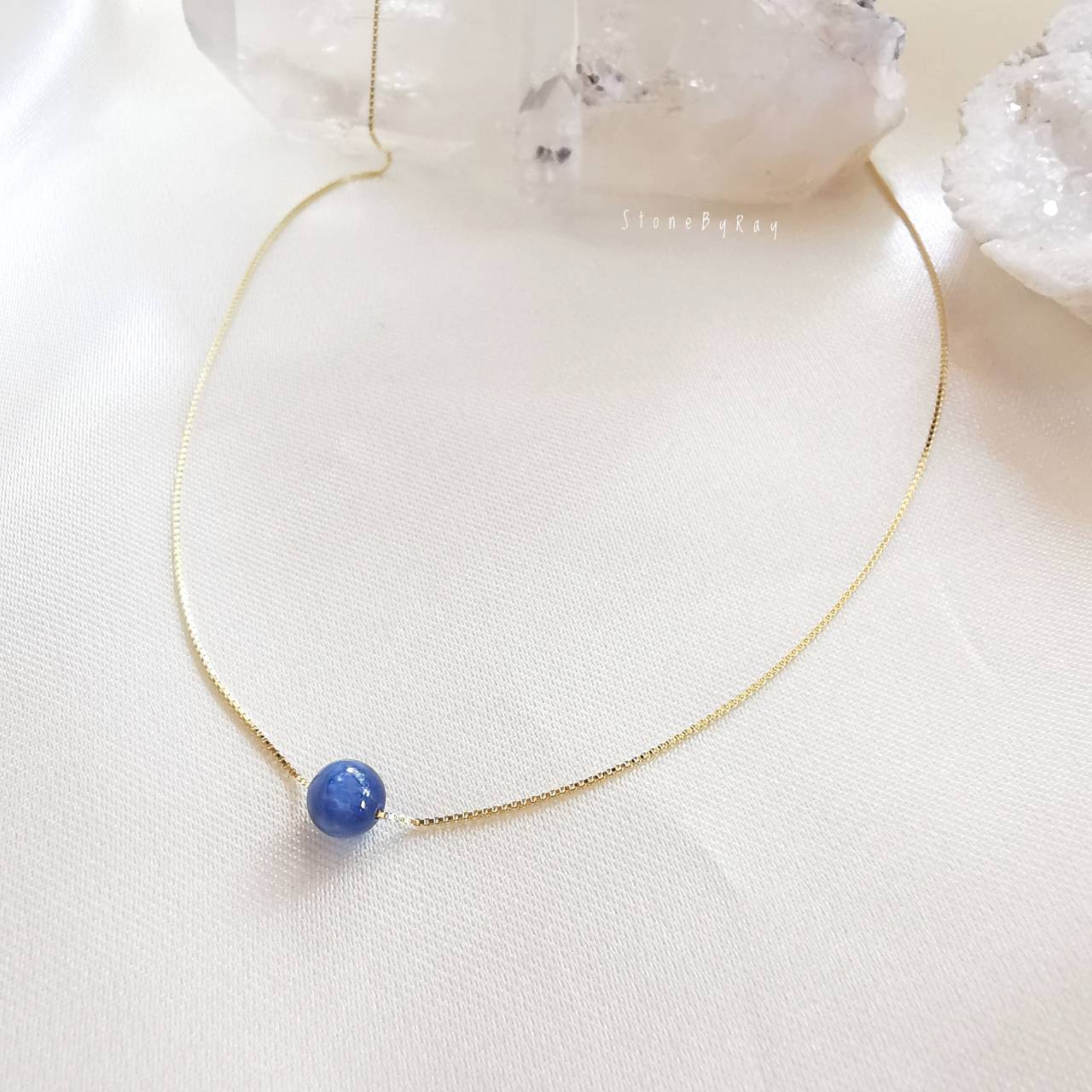 สร้อยคอเงินชุบทองจี้หินไคยาไนท์ Kyanite