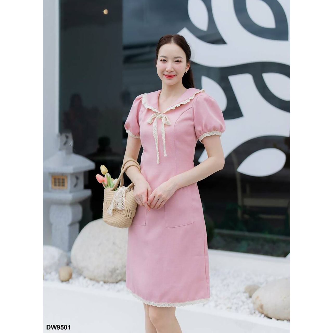 kudapy เดรสสั้สีชมพู/สีฟ้า/สีกรม คอปกแต่งลูกไม้แขนตุ๊กตา