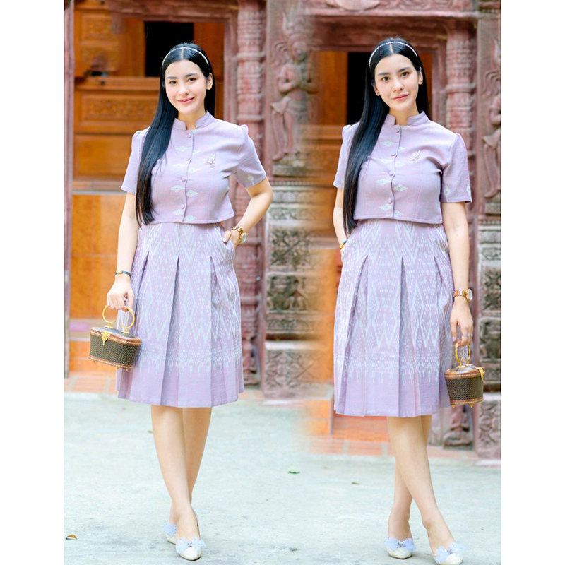 kudapy ชุดเซ็ทเสื้อ+กระโปรง ทรงคอจีนกระดุมจริง ผ้าถุงทรงจีบทวิส สวยงามใส่ได้หลายโอกาส