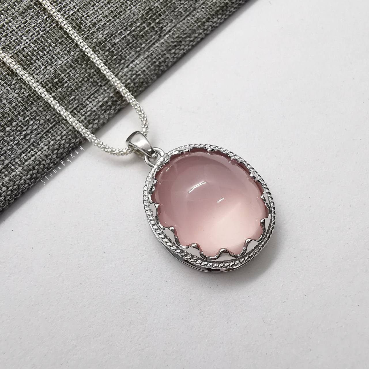 สร้อยคอเงินจี้หินโรสควอตซ์ Rose Quartz