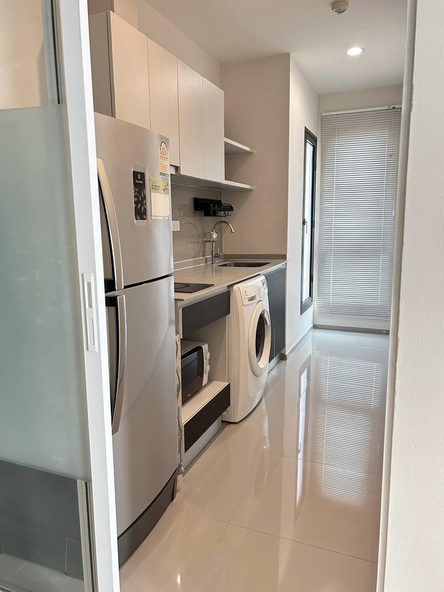 ปล่อยเช่าคอนโด Centric Huai Khwang Station (เซ็นทริค ห้วยขวาง สเตชั่น) - 2ห้องนอน 2ห้องน้ำ 1ห้องนั่งเล่น - ใกล้ MRT ห้วงขวาง - ขนาดห้อง 58 ตรม. ชั้น 11