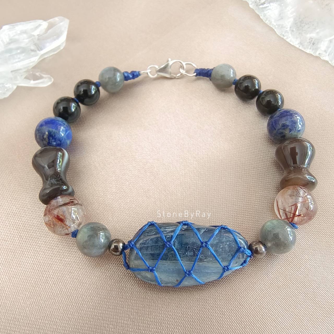 สร้อยข้อมือเชือกถักหินไคยาไนท์ Kyanite