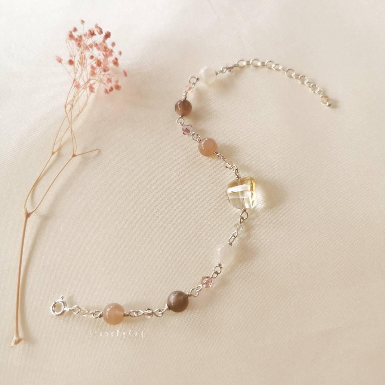 สร้อยข้อมือเงินหินซิทรินกับหินมัลติมูนสโตน Citrine+Multi Moonstone