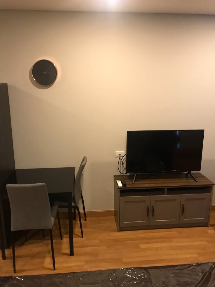 ให้เช่าห้องแบบ Studio 1ห้องน้ำ โซนพื้นที่ MRT เตาปูน คอนโด ลุมพินี เพลส เตาปูน อินเตอร์เชนจ์ (Lumpini Place Taopoon Interchange) ขนาดห้อง 24 ตรม. ชั้น 20