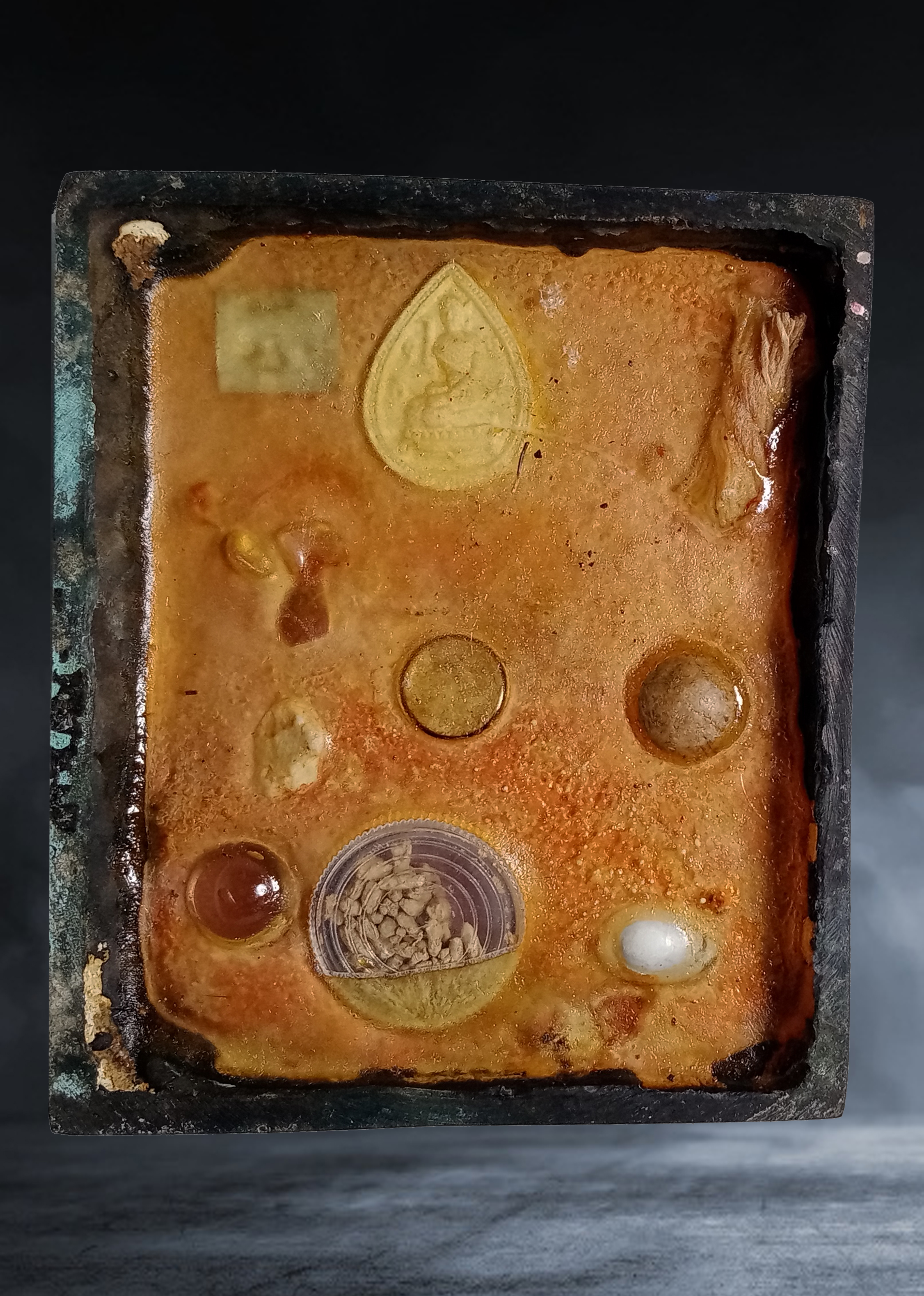 พระบูชา แม่นางกวักเทพนางจันทร์ หลวงปู่หงษ์ สุสานทุ่งมน จ.สุรินทร์ ขนาด ๕ นิ้ว หมายเลข ๙๓๒ ปี ๒๕๕๖