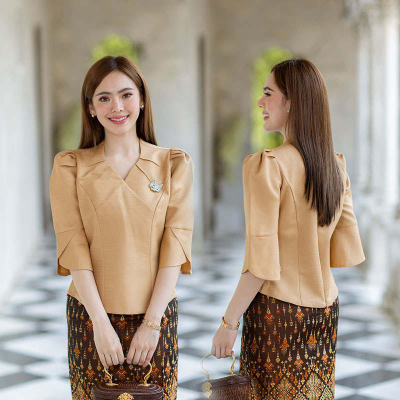 kudapy เสื้อออกงานสีขาว/สีม่วง/สีน้ำตาลอ่อน/สีดำ งานผ้าไหมฝรั่งเศสสีพื้น อัดกาวให้ทั้งตัว ทรงสวยตามแบบ การตัดเย็บเนียบ ทรงสวย ใส่สวยทุกรูปร่าง