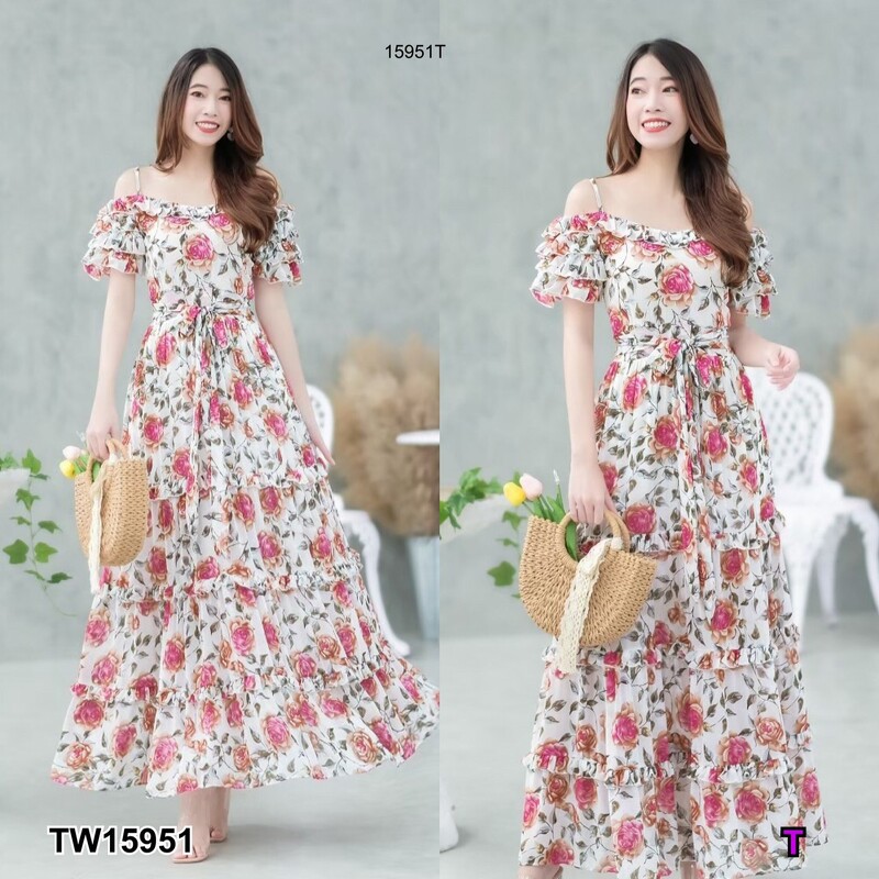kudapy แม็กซี่เดรสสีขาว ดำ เขียว เทา สายเดี่ยวเว้าไหล่ แขนระบายชั้น ผ้าชีฟองลายดอกไม้ มีซับใน เนื้อผ้าทิ้งตัวสวย