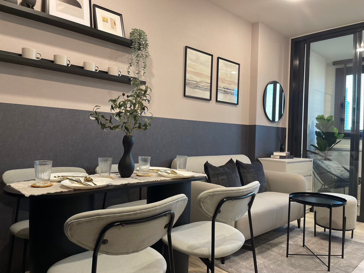 ให้เช่าห้องแบบ 1ห้องนอน 1ห้องน้ำ 1ครัวแยก โซนพื้นที่ MRT ห้วยชวาง คอนโด XT Huaikhwang (เอกซ์ที ห้วยขวาง) High Rise ขนาดห้อง 35 ตรม. ชั้น 12 ตึก B