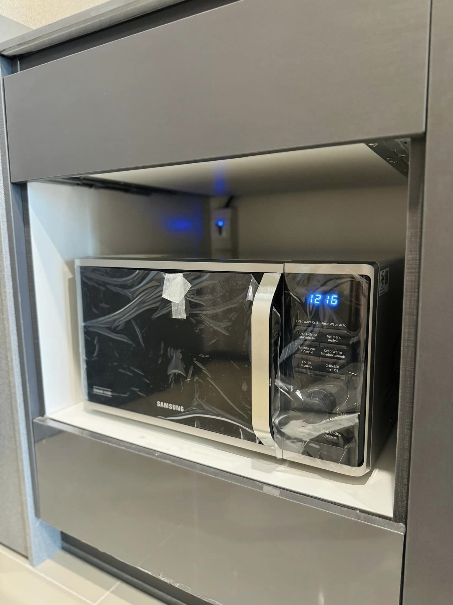 ปล่อยเช่าคอนโด IDEO Chula - Samyan (ไอดีโอ จุฬา - สามย่าน) - ห้องใหม่มือแรก 1ห้องนอน 1ห้องน้ำ 1ห้องนั่งเล่น 1ห้องครัว - ใกล้ MRT สามย่าน/จุฬา - ขนาดห้อง 35 ตรม. ชั้น 24 ตึก A