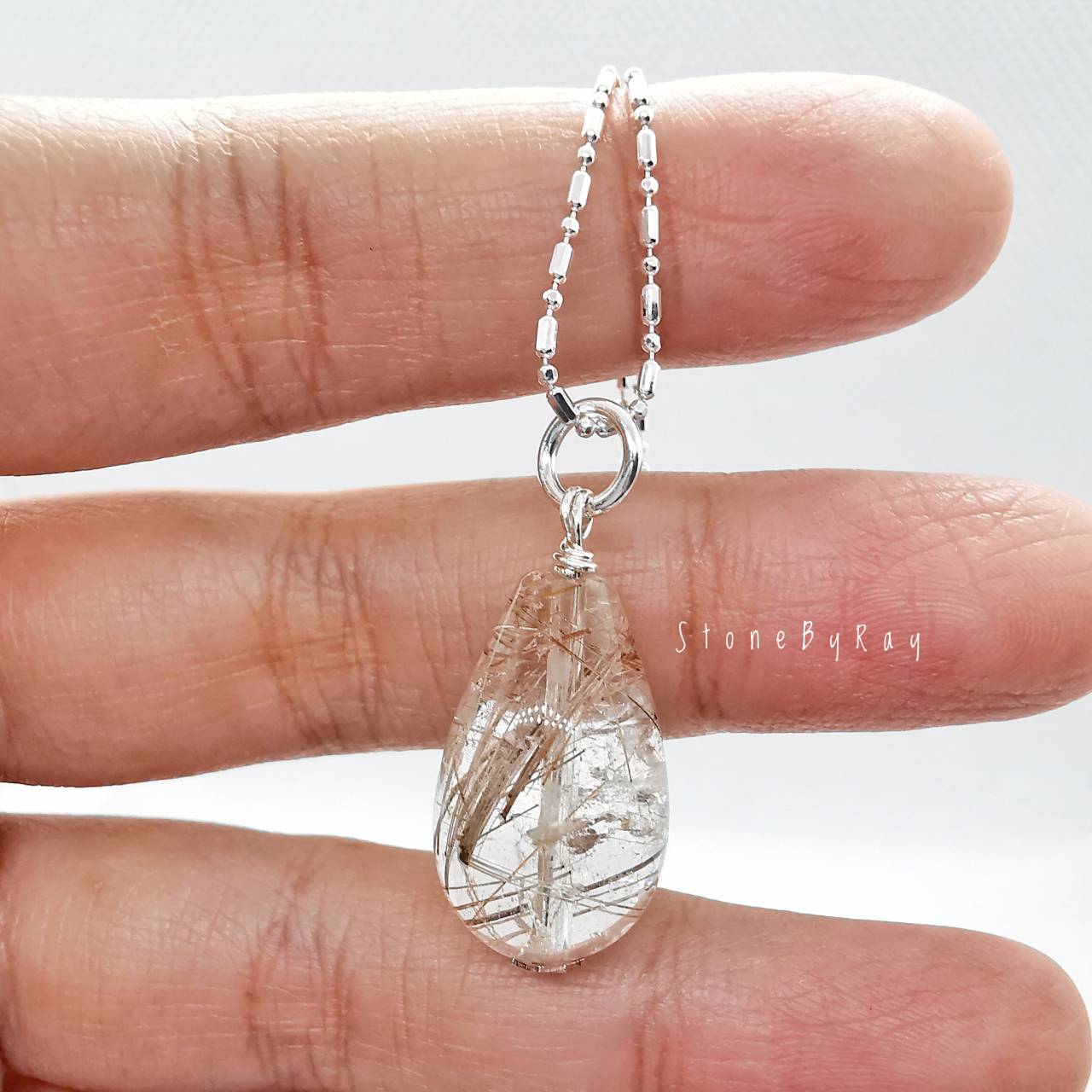 สร้อยคอเงินจี้หินไหมนาคทรงหยดน้ำ