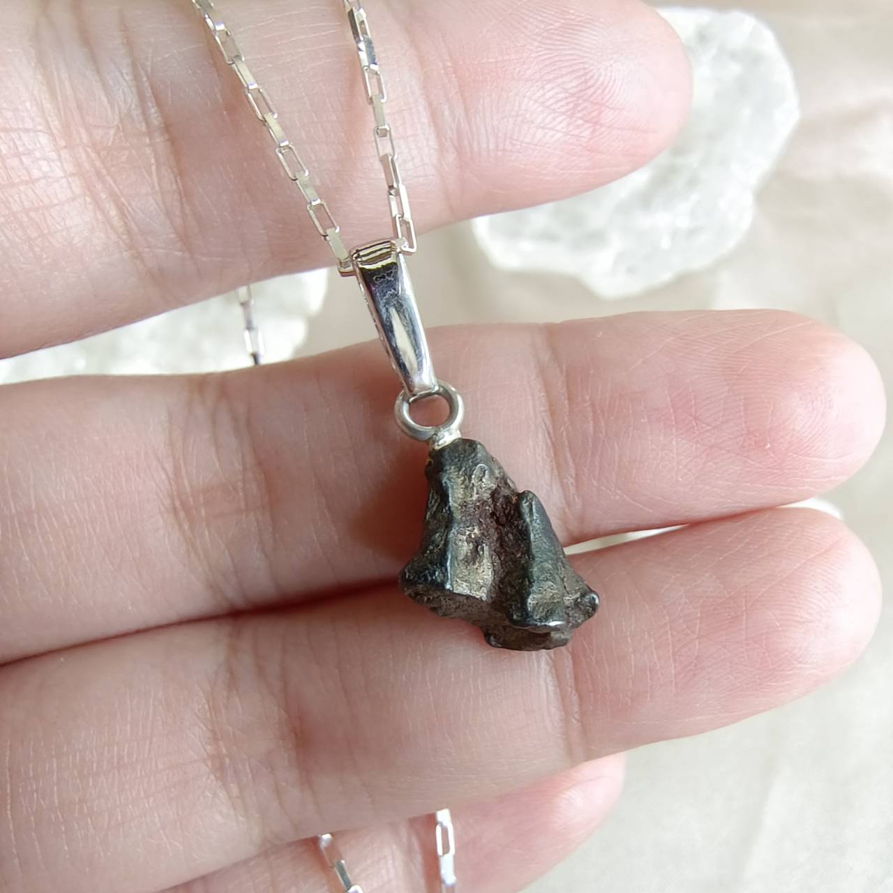 สร้อยคอเงินจี้อุกกาบาตเหล็กแคมโป เดล เชียโล Campo Del Cielo Meteorite