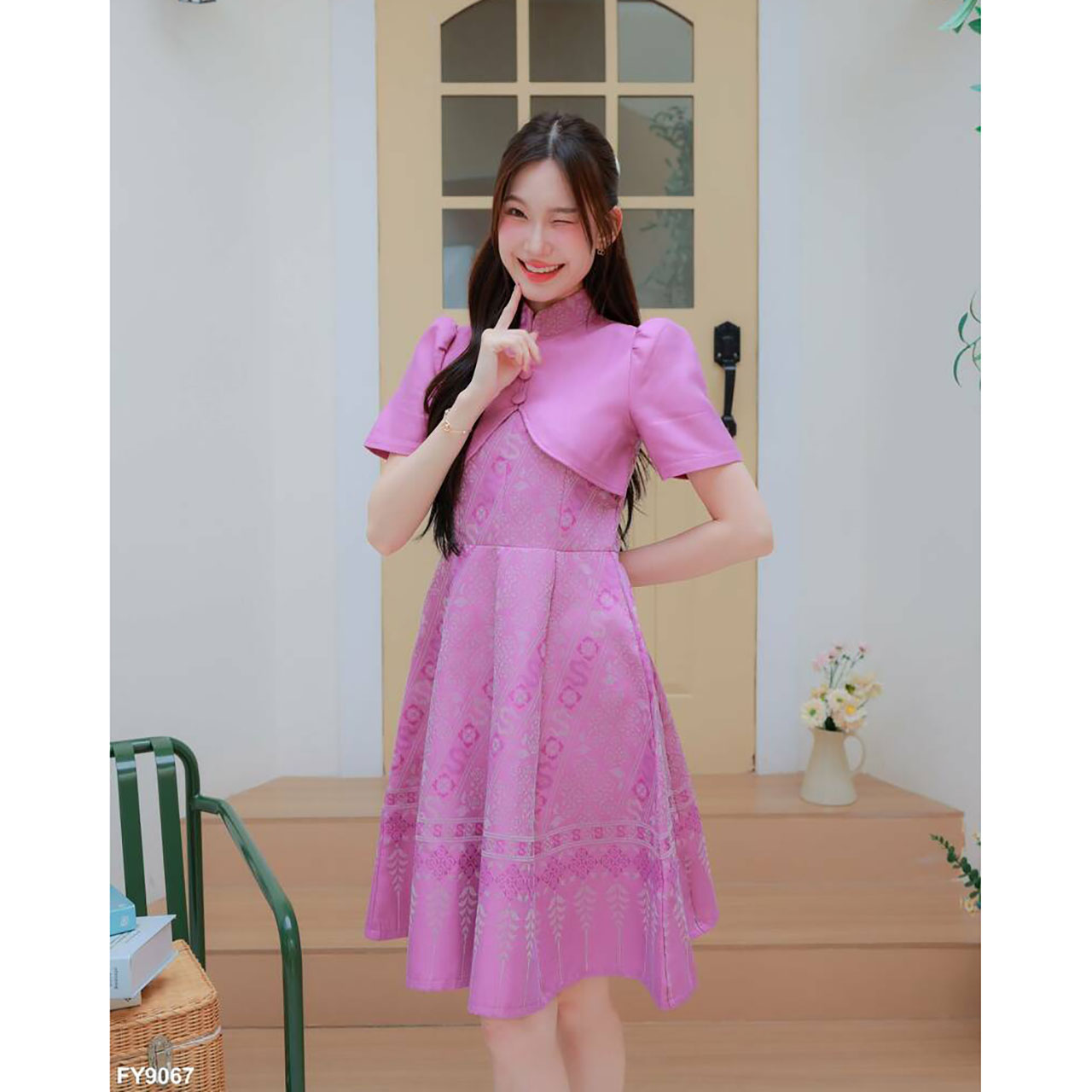 kudapy เดรสสั้น ผ้าไทยมัดหมี่ลายเอส แต่งกระดุมหน้า ใส่ออกงานสวยดูดี