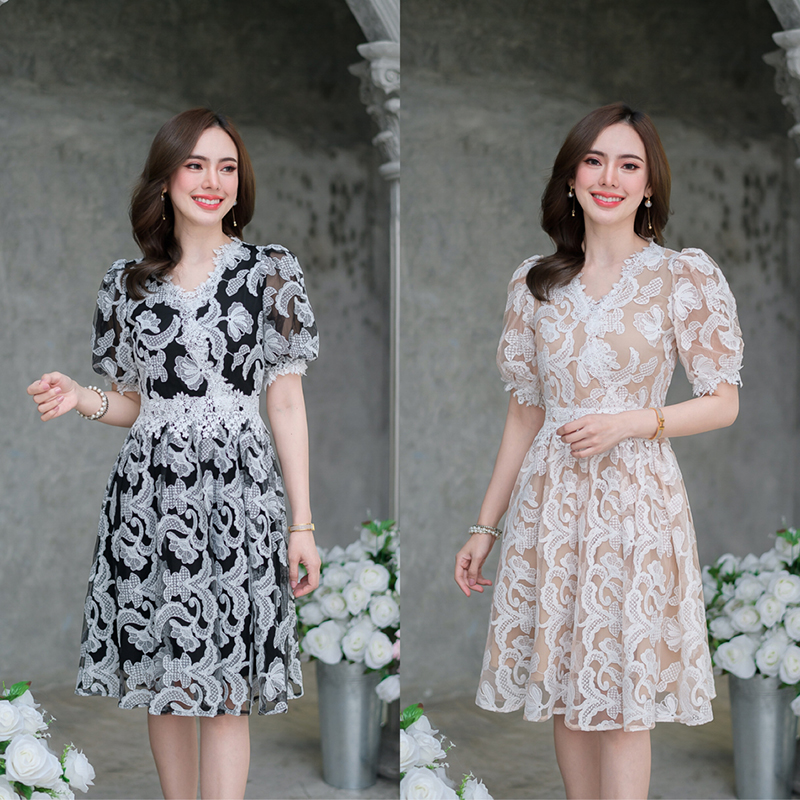 kudapy เดรสสั้นสีครีม/สีดำ แต่งด้วยลูกไม้ช่วงอก รอบเอว รอบแขน แบบจัดเต็ม แขนพองสวยกำลังดี