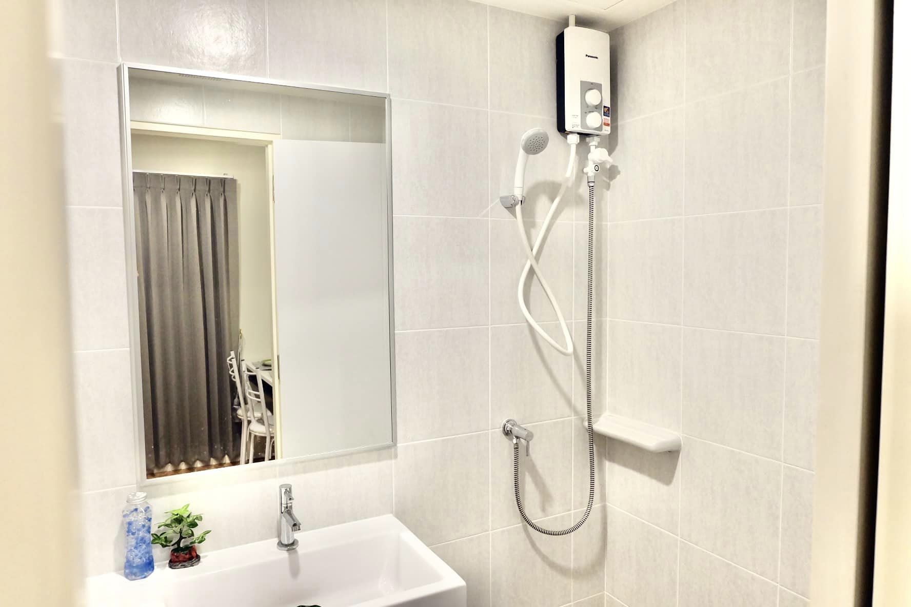 ให้เช่าคอนโด Lumpini Ville Sukhumvit 76 - Bearing Station (ลุมพินี วิลล์ สุขุมวิท 76-แบริ่ง สเตชั่น) - ตกแต่งเฟอร์ครบ - การเดินทาง: สถานนีรถไฟฟ้า BTS แบริ่ง 1.4 กิโล และ BTS สำโรง