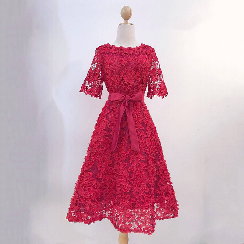 kudapy ชุดเดรสสั้นออกงานสีไวนืแดง/สีน้ำตาลทอง ปักดิ้นทองเลื่อมตามแบบ งานปักผ้าลายดอกไม้ 3D